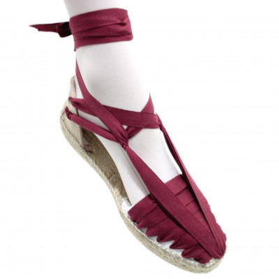 Maroon espadrilles 2024